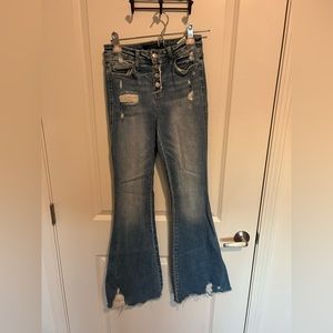 BUCKLE :FLYING MONKEY WOMENS JEANS!!